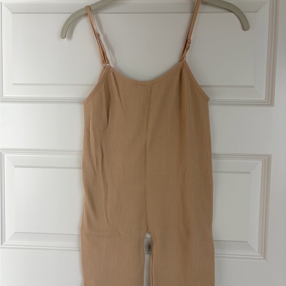 Zara Soft Rib Short Romper - Picture 2 of 2